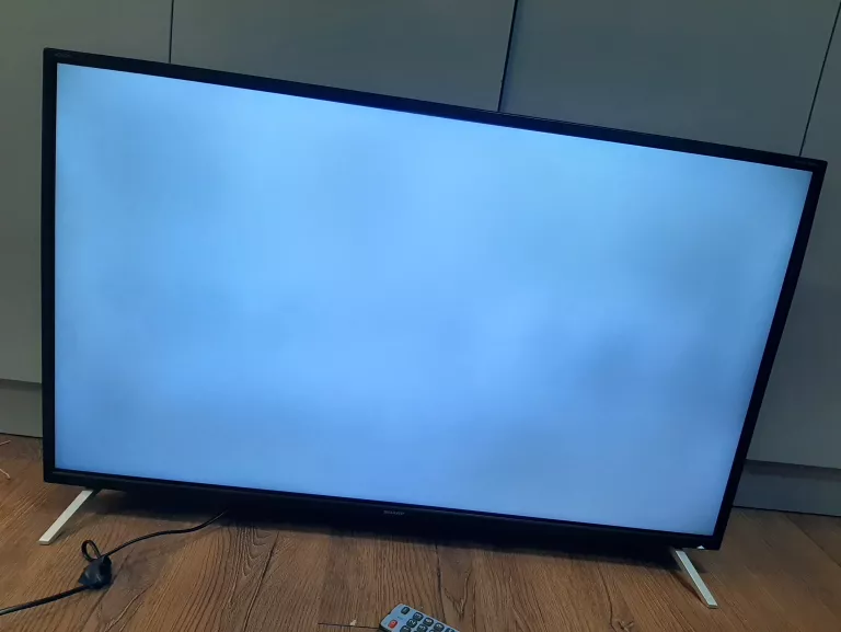 telewizor-sharp-40bl2ea-stan-uzywany