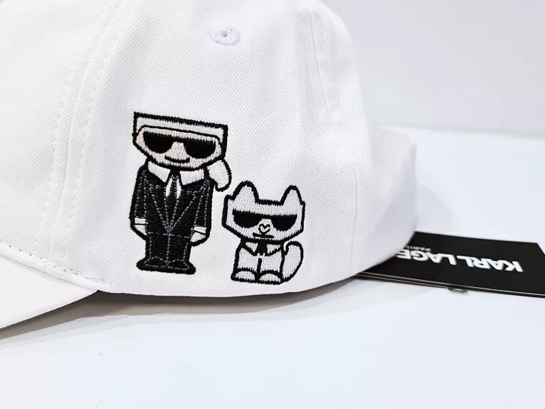 KARL LAGERFELD L2WH6924 CZAPKA Z DASZKIEM BIAŁA