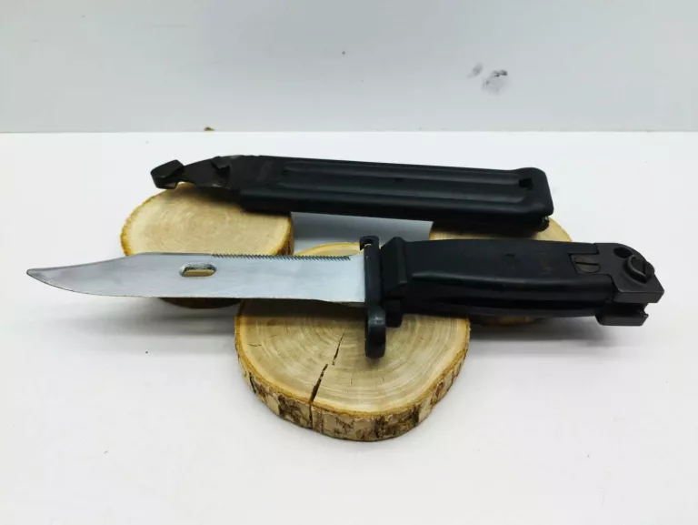 NÓŻ BAGNET 6H4 JUGOSŁAWIA AK47
