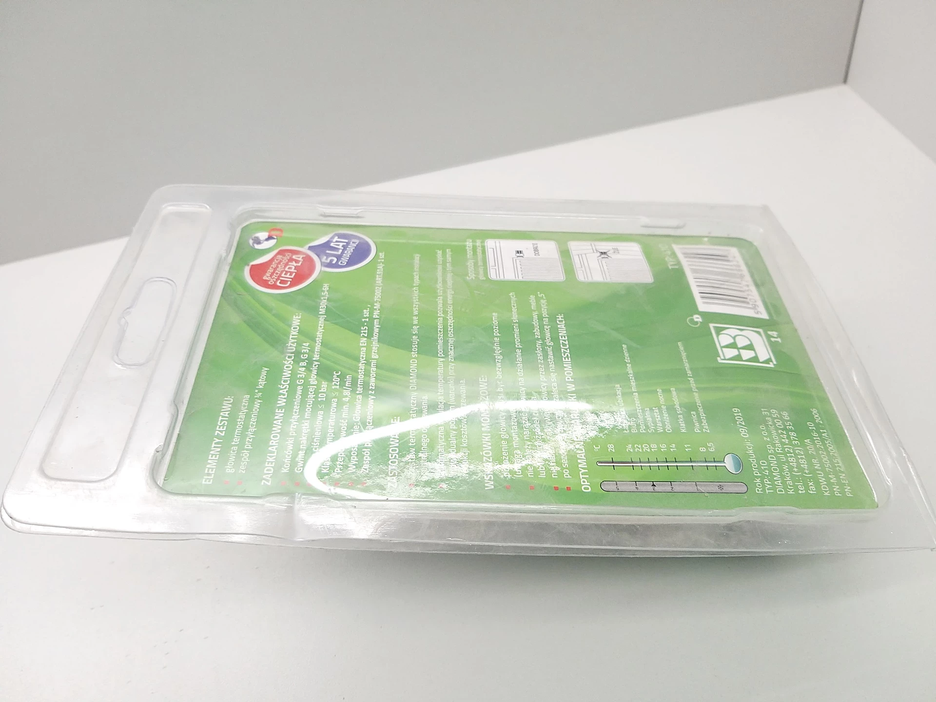 zestaw-termostatyczny-do-grzejnika-diamond-typu-v-katowy-art410-product-id-20e23f55-5fc7-4c78-a82d-d3efddda9ff0