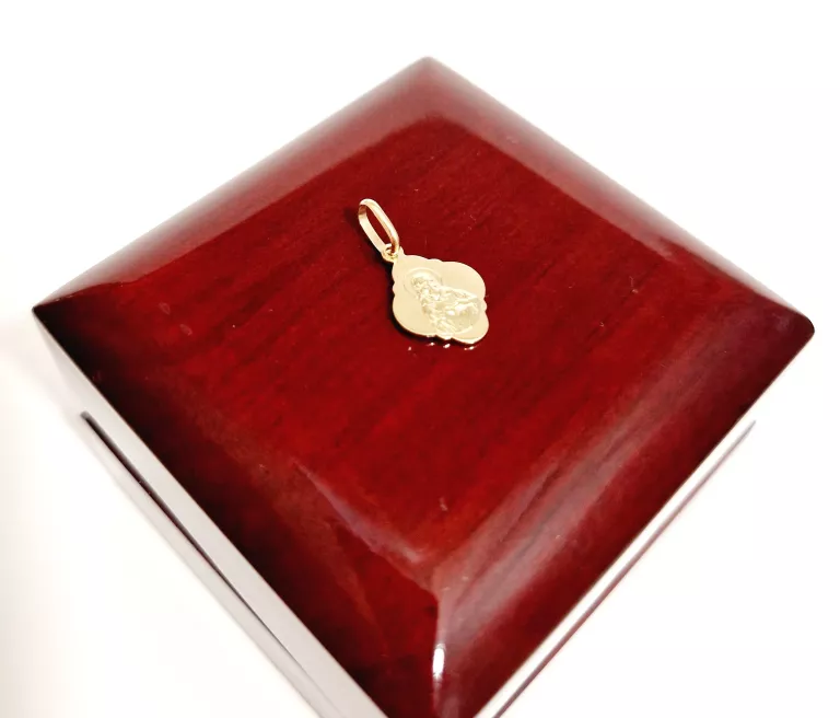 delikatna-zawieszka-matka-boska-koniczynka-p585080g-ean-gtin-5900025175477