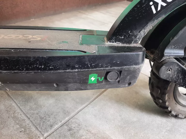 POJAZD ELEKTRYCZNY TERENOWY ISCOOTER IX6 1000W