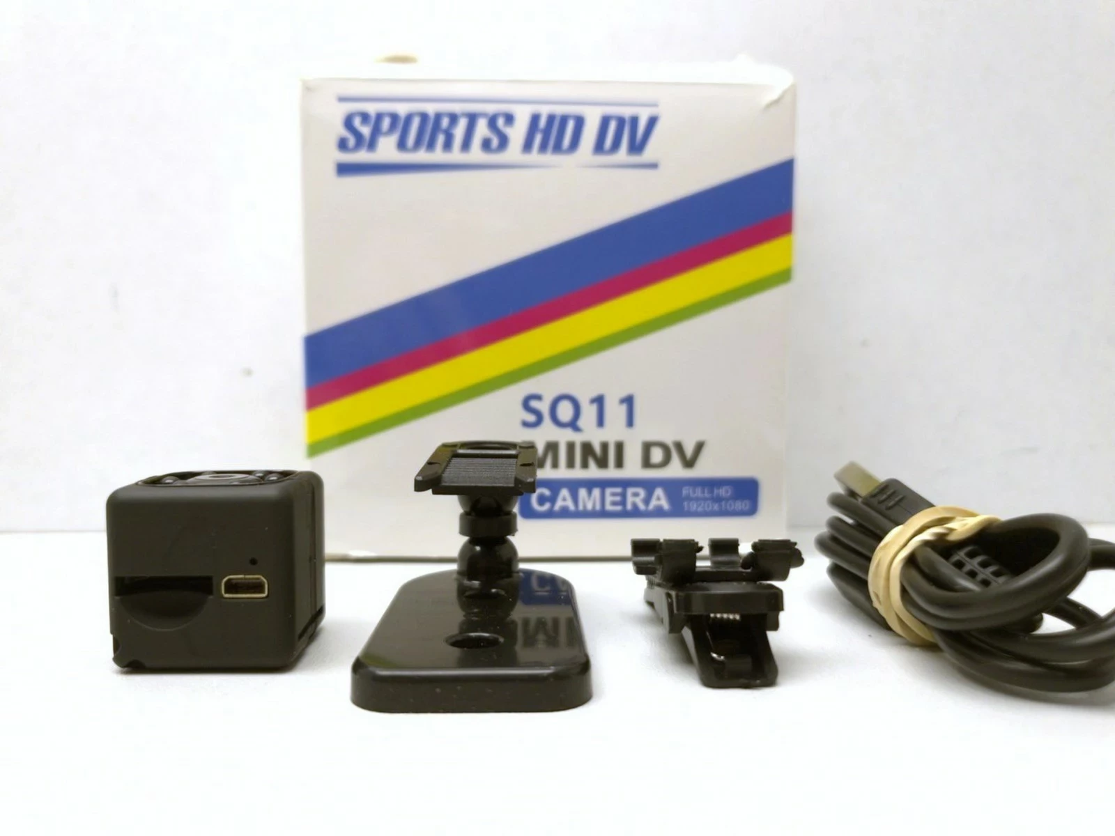 mini-kamera-szpiegowska-detekcja-ruchu-hd-sq11-stan-uzywany