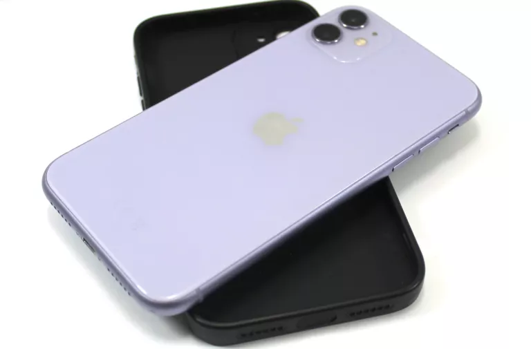 TELEFON IPHONE 11 64 GB BAT SERWIS