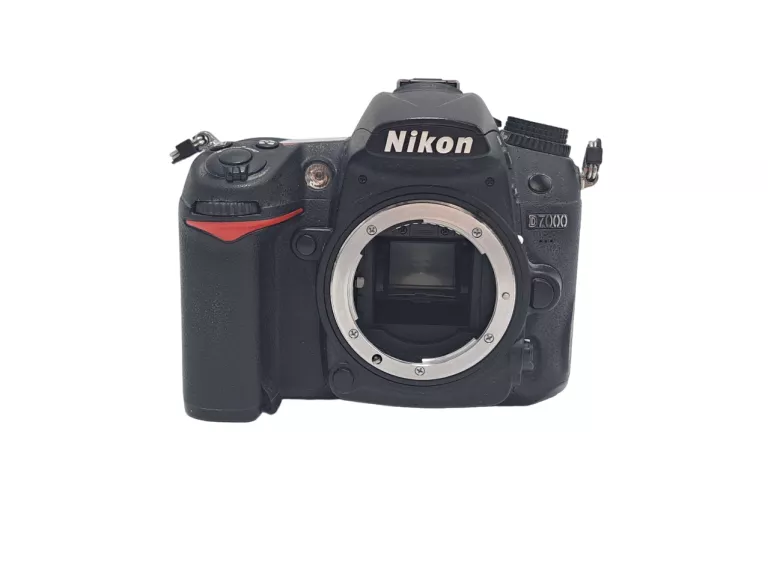 APARAT NIKON D7000 + OBIEKTYW NIKKOR AF-S 18-55 MM PRZEBIEG 49800