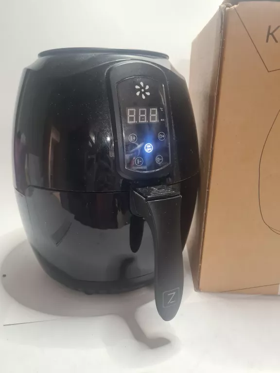 FRYTKOWNICA BEZTŁUSZCZOWA ZEEGMA ZE-KNAPPER PRO BLACK 1400 W 4,5 L