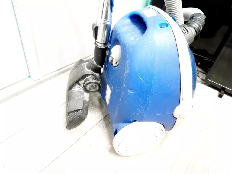 ODKURZACZ ELECTROLUX ZUS3385P