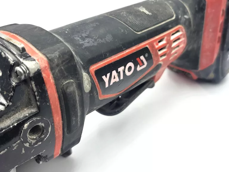 SZLIFIERKA KĄTOWA YATO YT-82827
