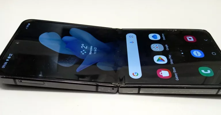TELEFON SAMSUNG GALAXY FLIP 4 Z PLUS