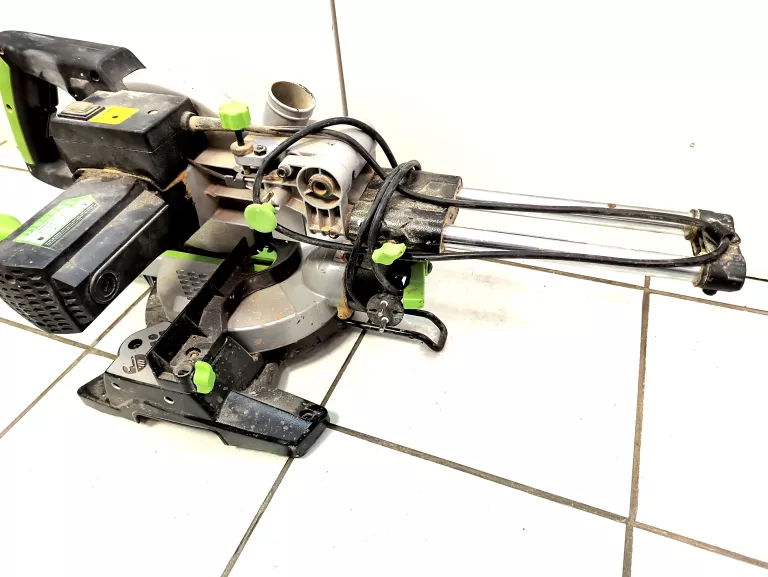 EVOLUTION FURY 3S PIŁA UKOŚNICA Z POSUWEM 1500W