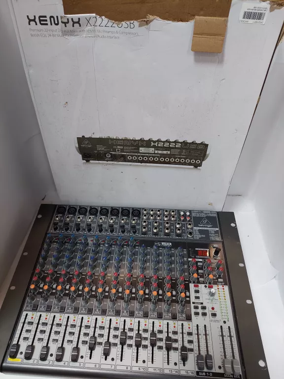 MIKSER BEHRINGER XENYX X2222 USB
