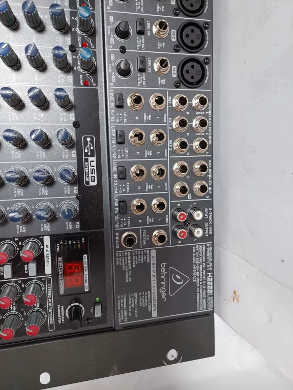 MIKSER BEHRINGER XENYX X2222 USB