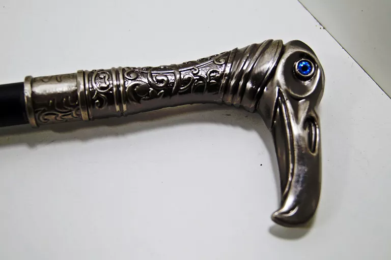 laska-ozdobna-z-ukrytym-ostrzem-model-laska-ozdobna-z-ukrytym-ostrzem