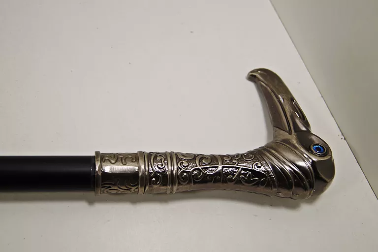 laska-ozdobna-z-ukrytym-ostrzem-kod-producenta-laska-ozdobna-z-ukrytym-ostrzem