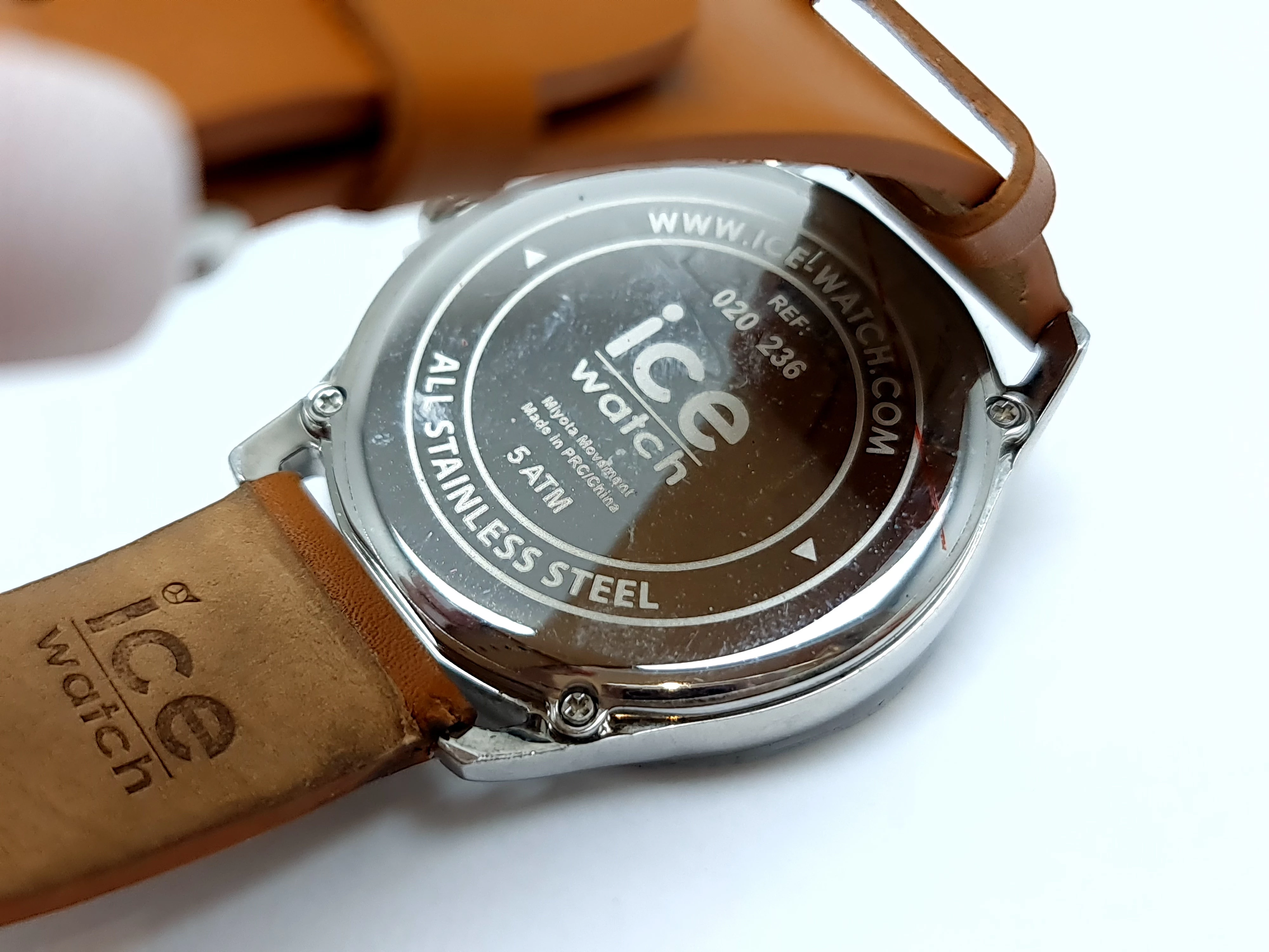 zegarek-meski-ice-watch-020-236-ksztalt-koperty-okragla