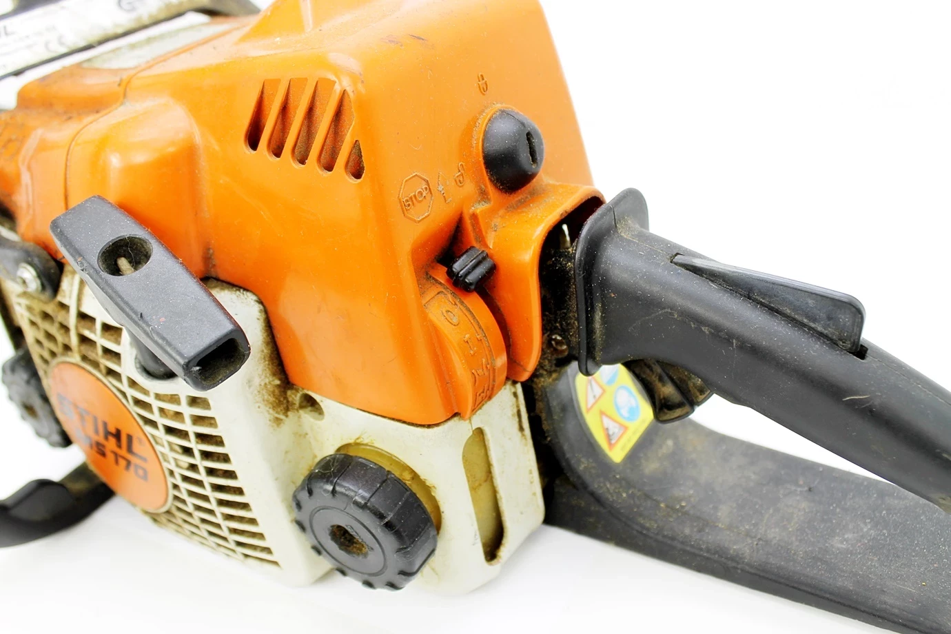 pila-lancuchowa-stihl-ms-180-product-id-67d81df8-e408-43b1-8f3d-0326e4a81f12