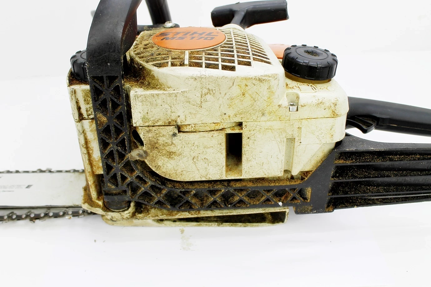 pila-lancuchowa-stihl-ms-180-product-id-67d81df8-e408-43b1-8f3d-0326e4a81f12