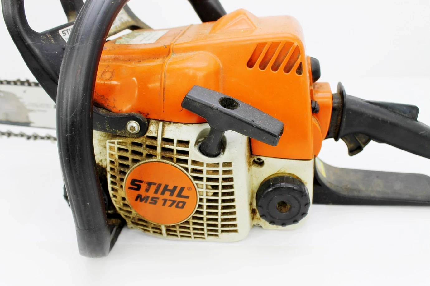 pila-lancuchowa-stihl-ms-180-zasilanie-spalinowe