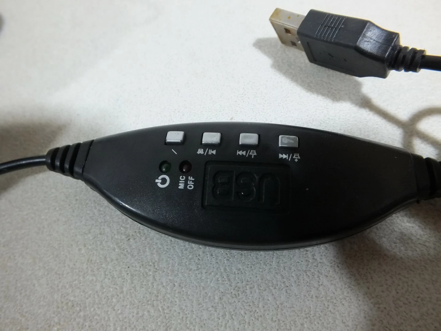 gembird-sluchawki-kod-producenta-mhs-lax-b