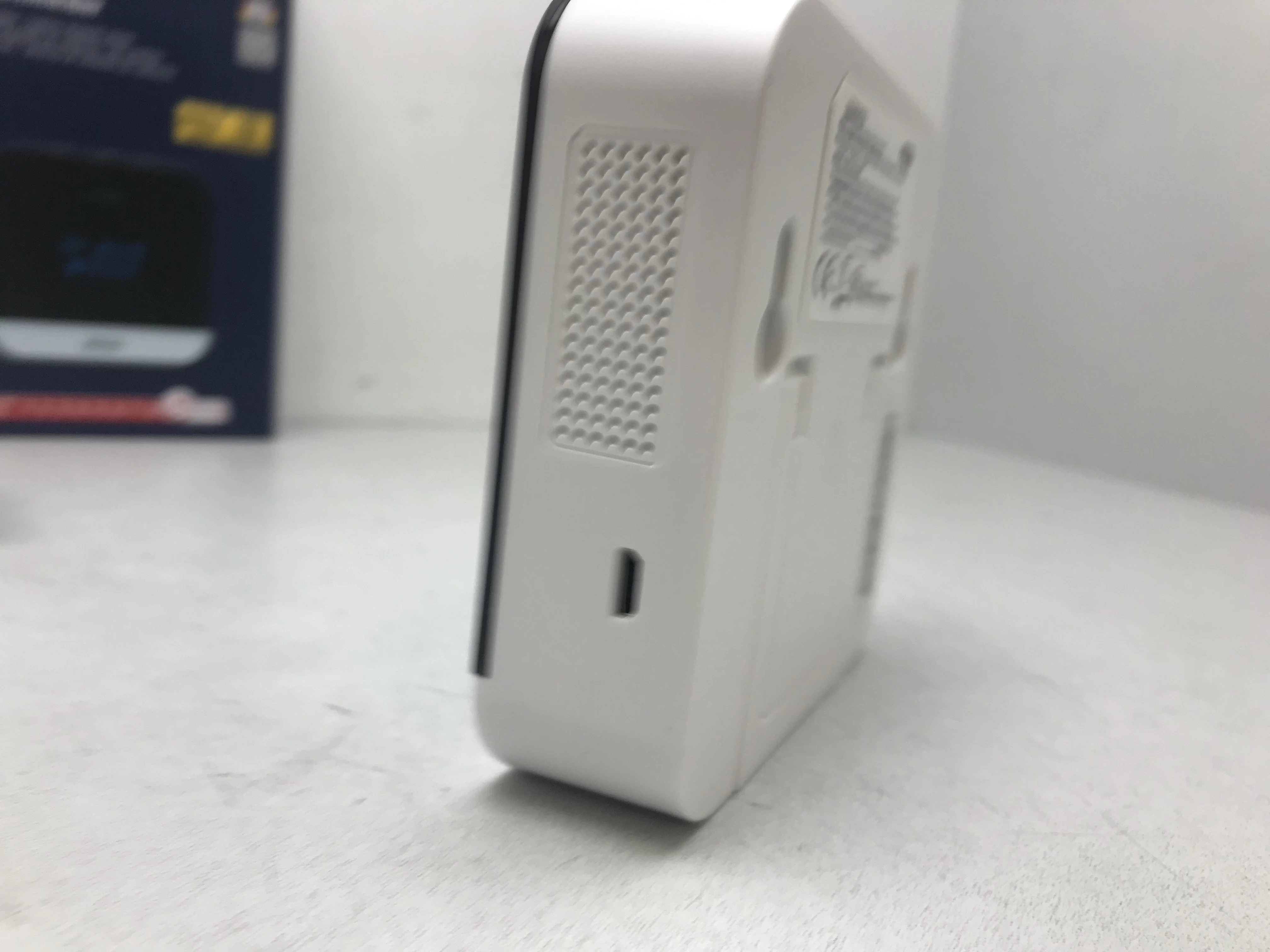 detektor-co2-firmy-abus-co2wm110-airsecure-stan-11323-2