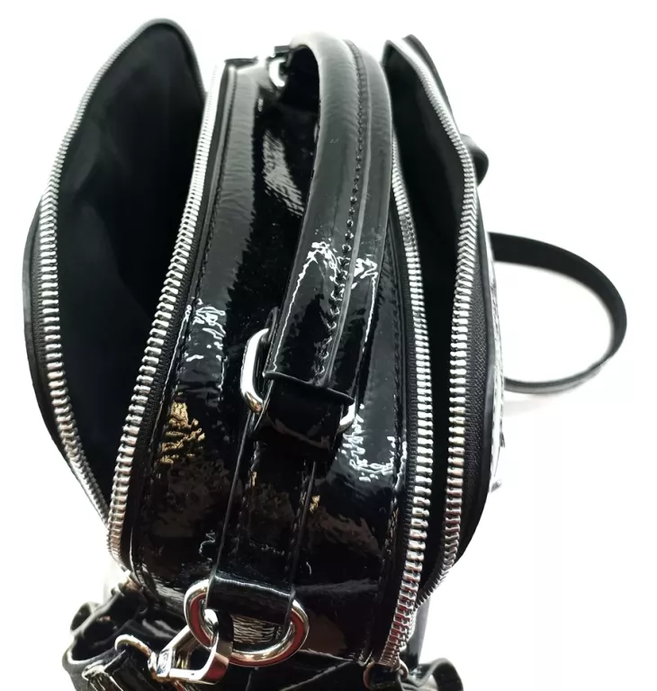 torebka-damska-tessra-wielkosc-mala-nie-mieszczaca-a4