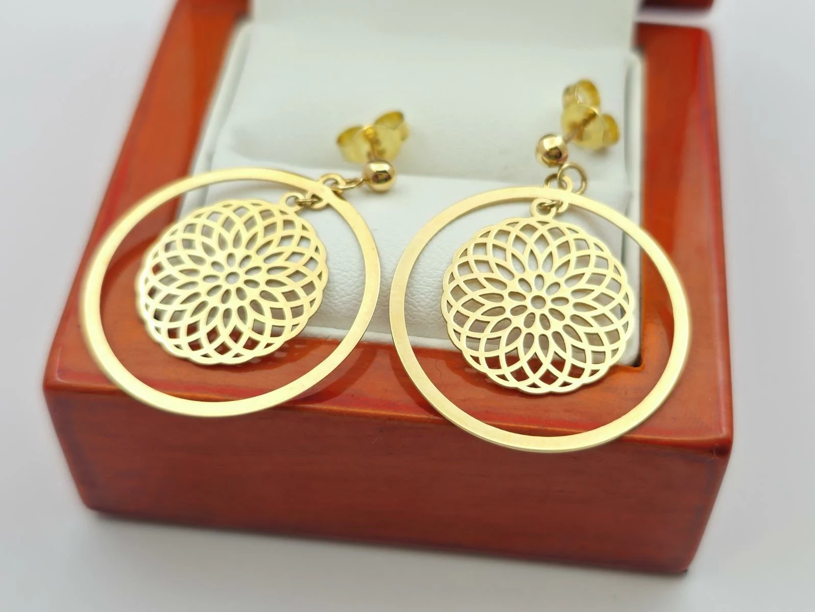 piekne-wiszace-kolczyki-585-14k-310g-sztyft-rodzaj-2205-2