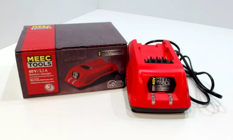 MEEC TOOLS ŁADOWARKA DO AKUMULATORÓW MULTISERIES 40 V 2,1 A
