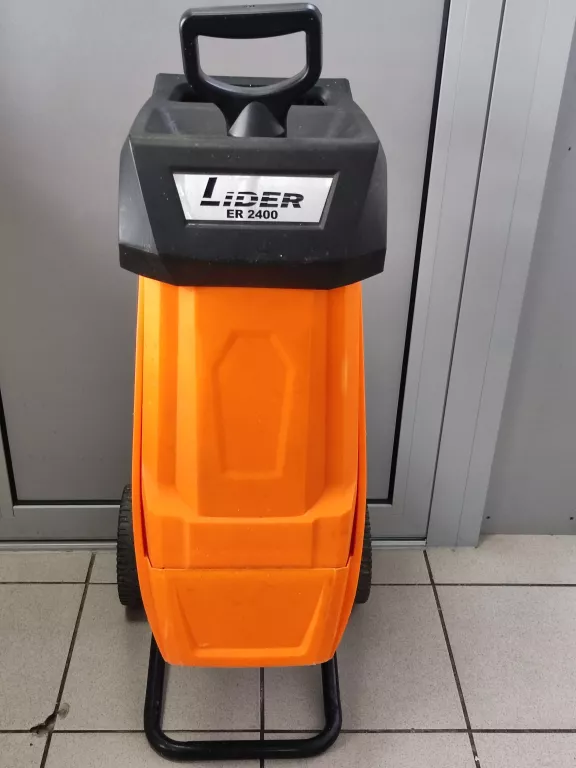 ROZDRABNIARKA DO GAŁĘZI LIDER ER2400