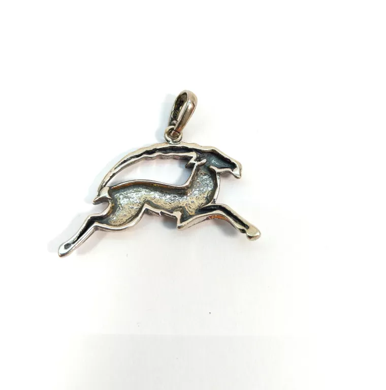 SREBRNA ZAWIESZKA ZODIAK KOZIOROŻEC ( 925 )