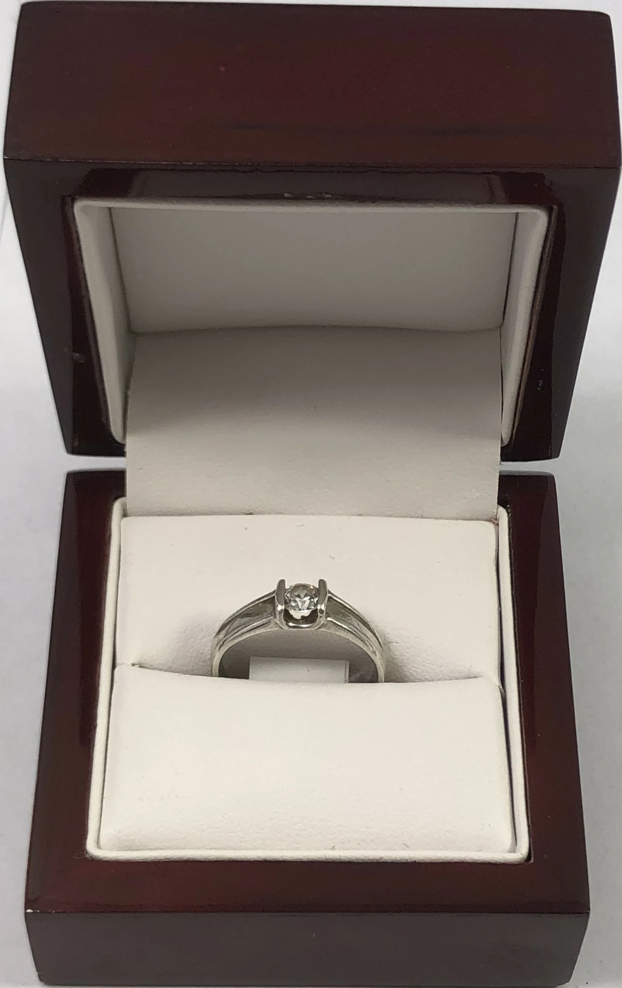 srebrny-pierscionek-275g-925-zawadzkiego-121-szczecin