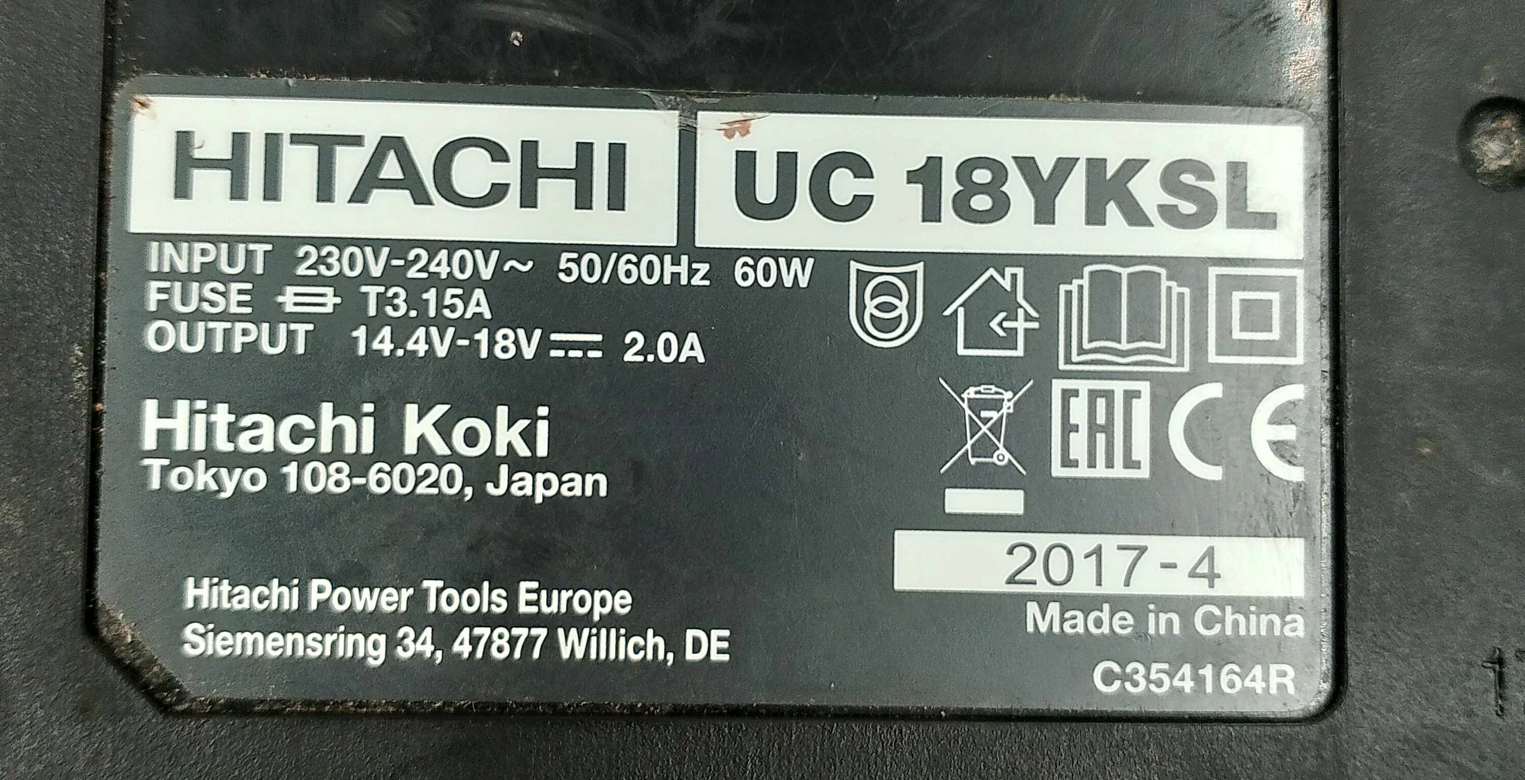 zestaw-ladowarka-hitachi-uc-18yksl-akumulator-hitachi-akku-bsl-1815-kod-producenta-uc18yfsl