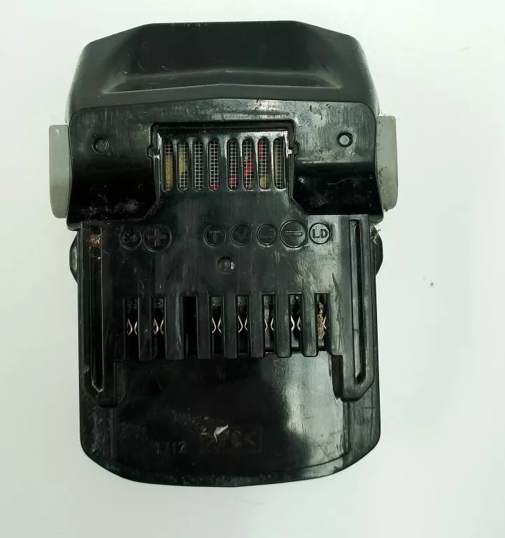 ZESTAW ŁADOWARKA HITACHI UC 18YKSL + AKUMULATOR HITACHI AKKU BSL 1815