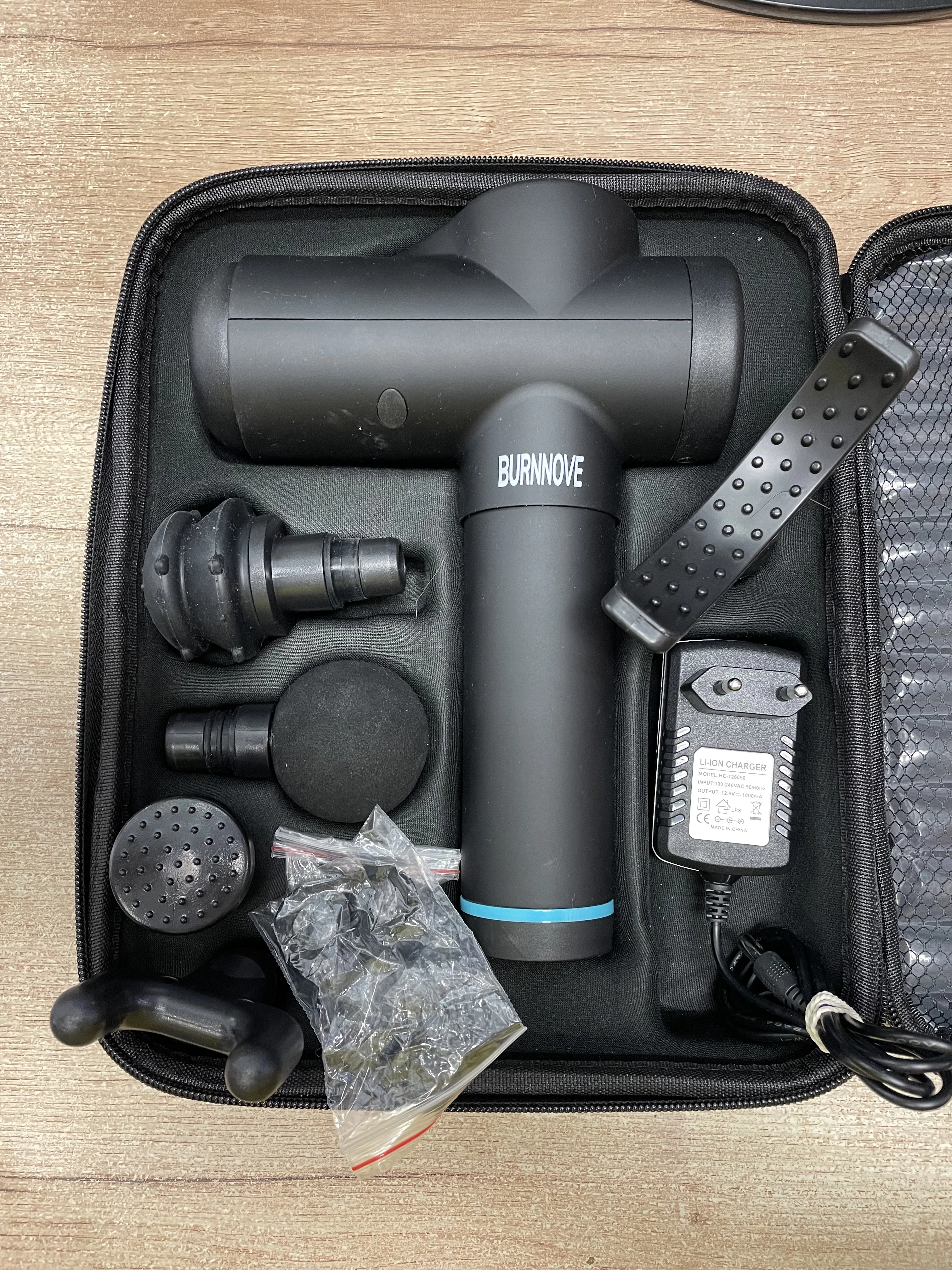 masazer-reczny-pistolet-do-masazu-burnnove-xh-12v-rodzaje-wibracji-220377-290893