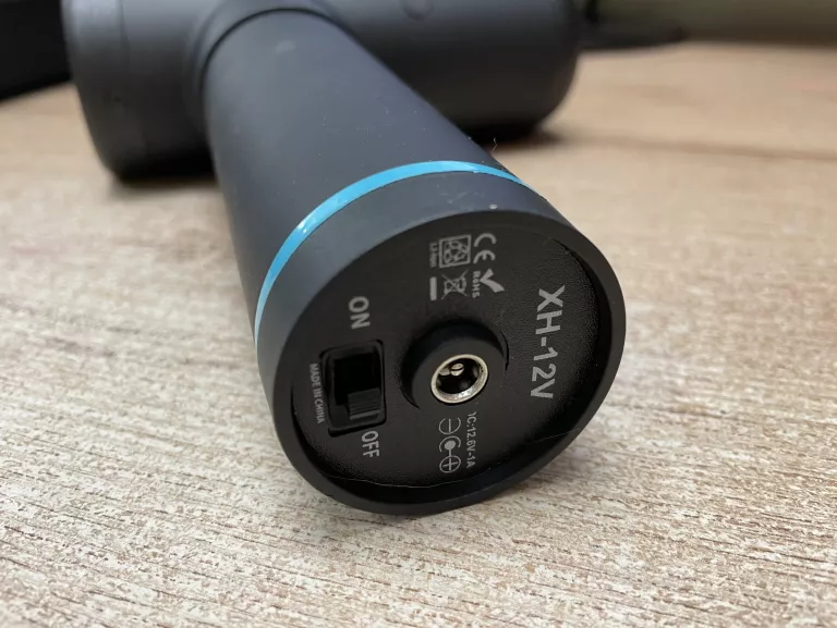 PISTOLET ELEKTRYCZNY DO MASAZU BURNNOVE XH-12V ETUI