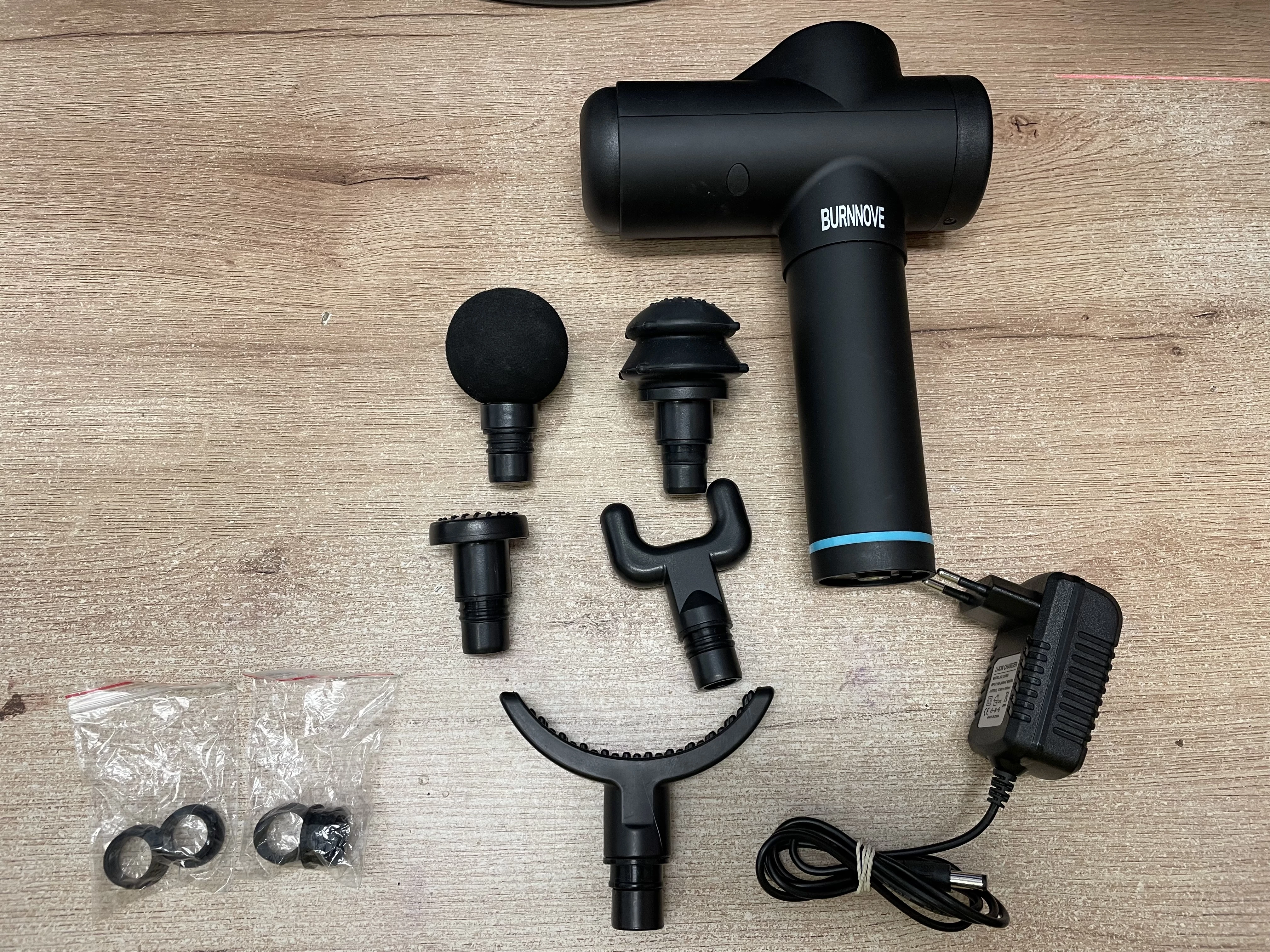 masazer-reczny-pistolet-do-masazu-burnnove-xh-12v-ean-gtin-6900100018926