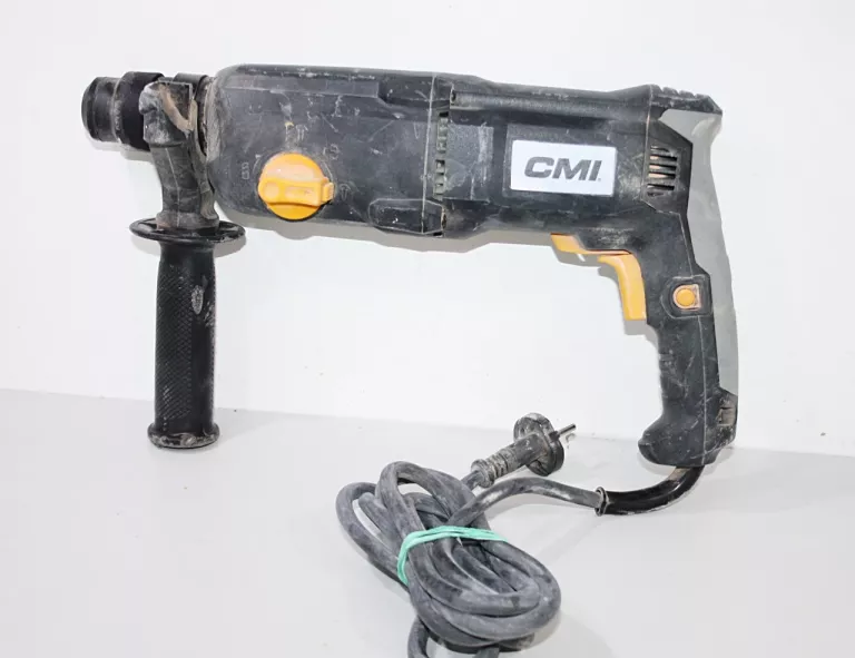 MŁOTOWIERTARKA CMI SDS PLUS 800