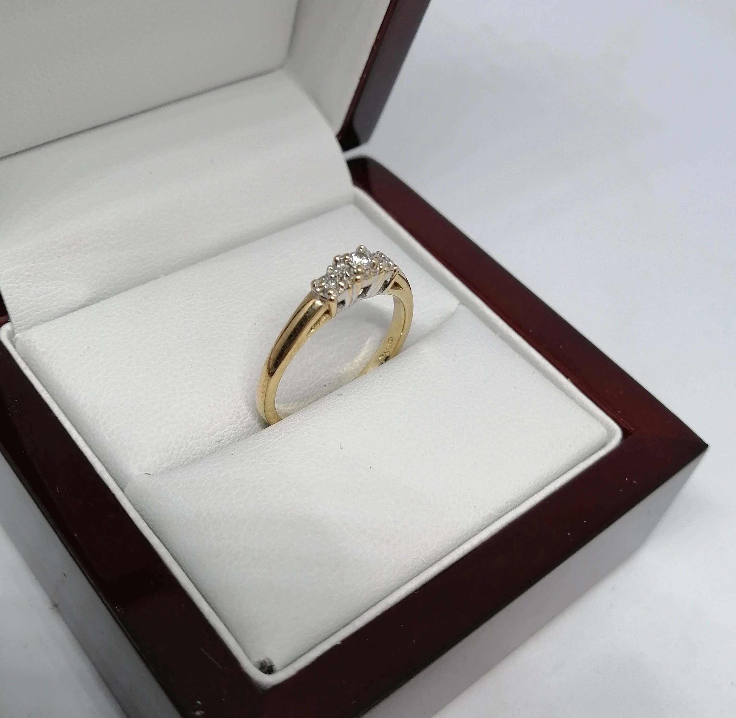 sliczny-zloty-pierscionek-z-brylantami-14k-r-13-rodzaj-2205-2