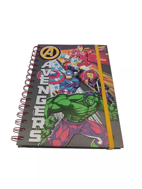 NOTATNIK AVENGERS Z GUMKĄ