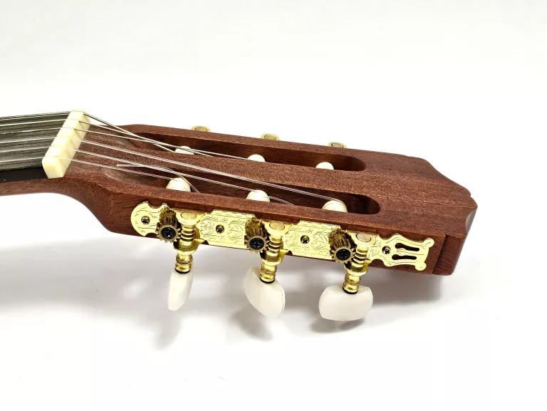 CORDOBA PROTEGE C1M 4/4 - GITARA KLASYCZNA 4/4+ FUTERAŁ