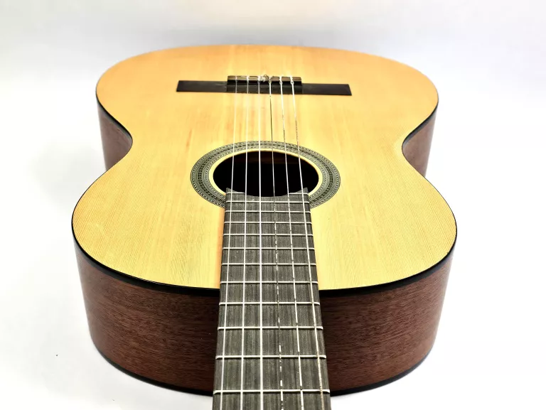 CORDOBA PROTEGE C1M 4/4 - GITARA KLASYCZNA 4/4+ FUTERAŁ