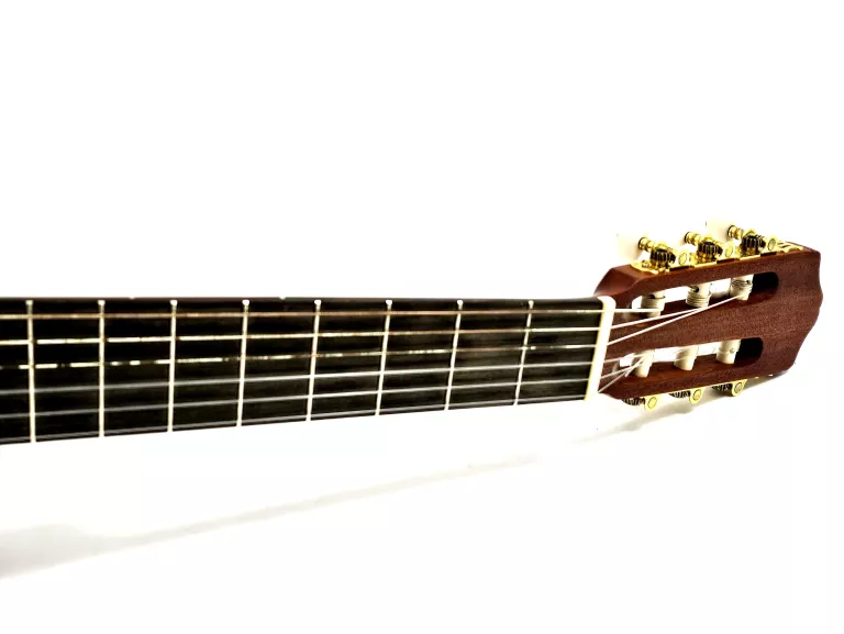 CORDOBA PROTEGE C1M 4/4 - GITARA KLASYCZNA 4/4+ FUTERAŁ