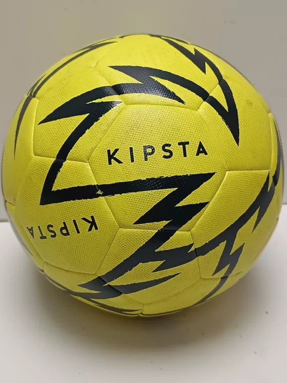 PIŁKA DO PIŁKI NOŻNEJ KIPSTA