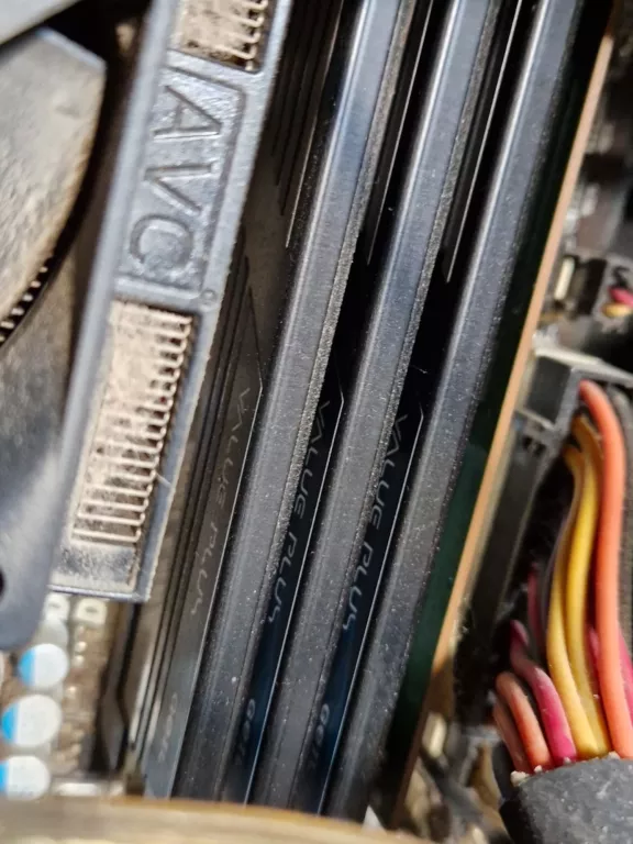 KOMPUTER ZALMAN PC 16 RAM, GEFORCE GTX770, AMD PHANTOM X4965