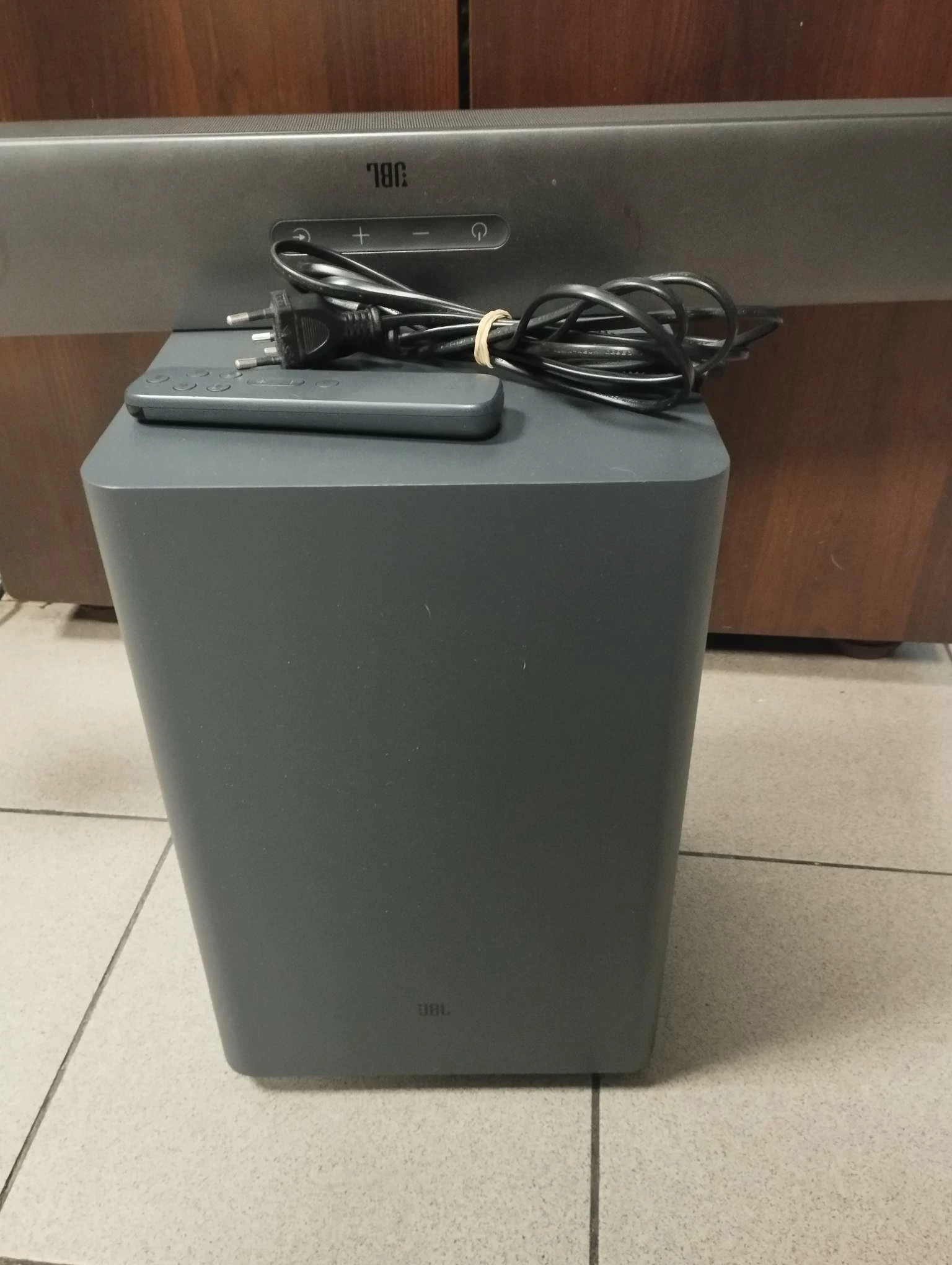 soundbar-jbl-bar-21-deep-bass-subwoofer-stan-uzywany