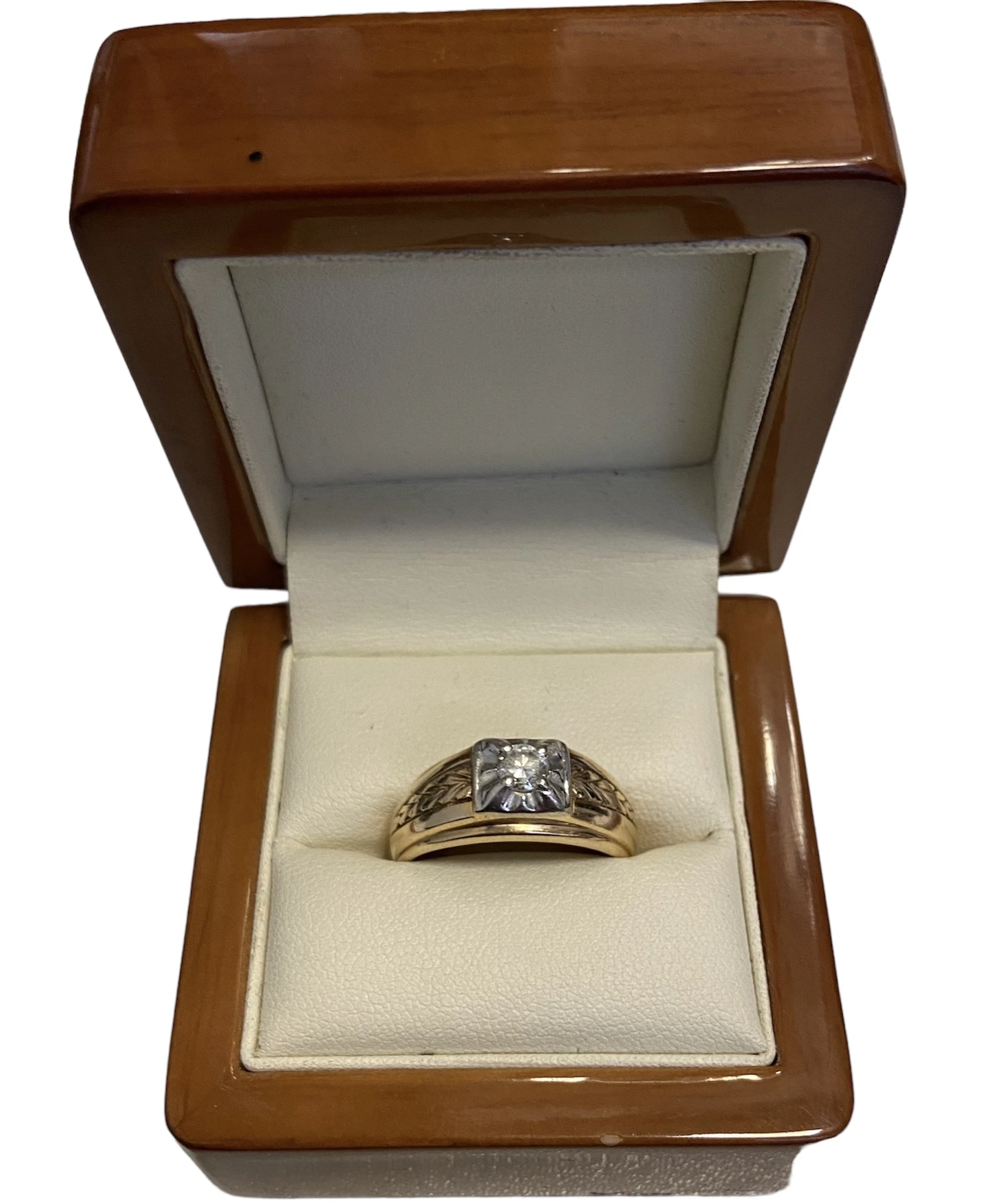 nietuzinkowy-zloty-sygnet-meski-z-diamentem-585-701g-rozmiar-23-okazja-marka-226434-1704211