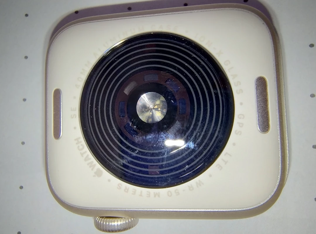 smartwatch-apple-se-2nd-gen-40mm-opis-model-249460-1791927