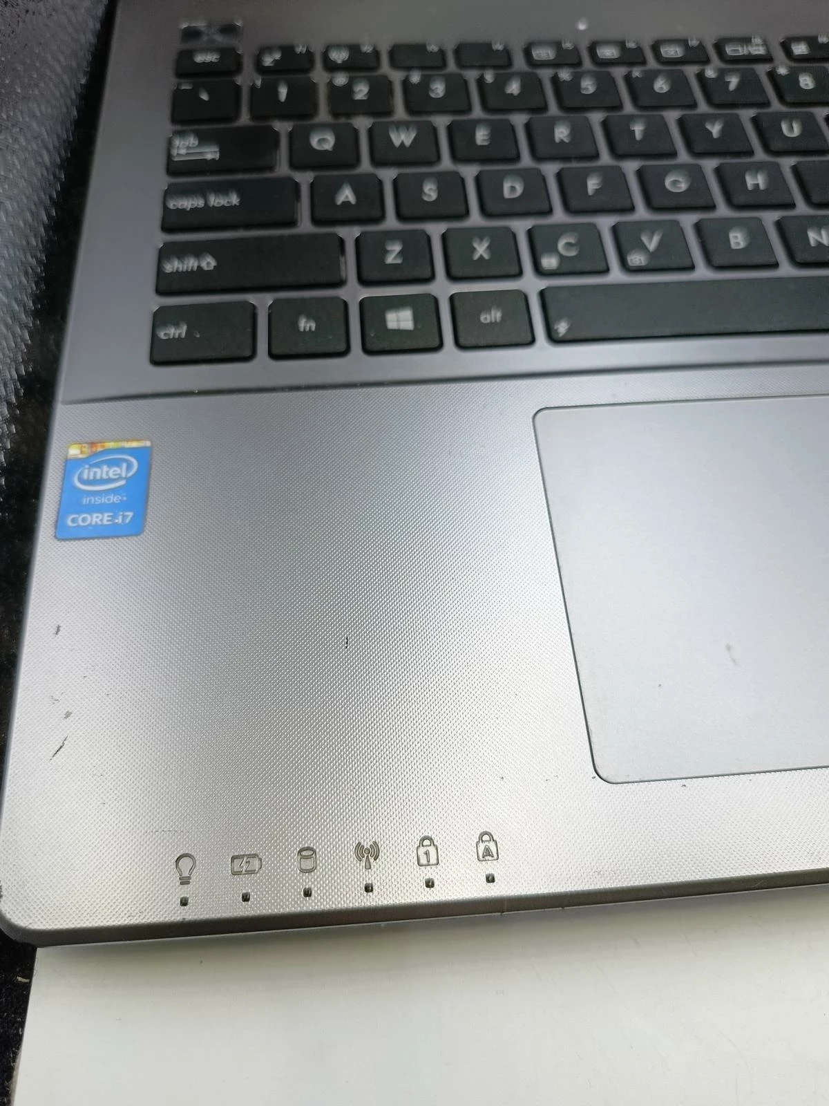 laptop-asus-x550j-i7-4720hq-12gb-gtx-950m-ssd-1tb-uszkodzona-matryca-uklad-klawiatury-249838-1769451