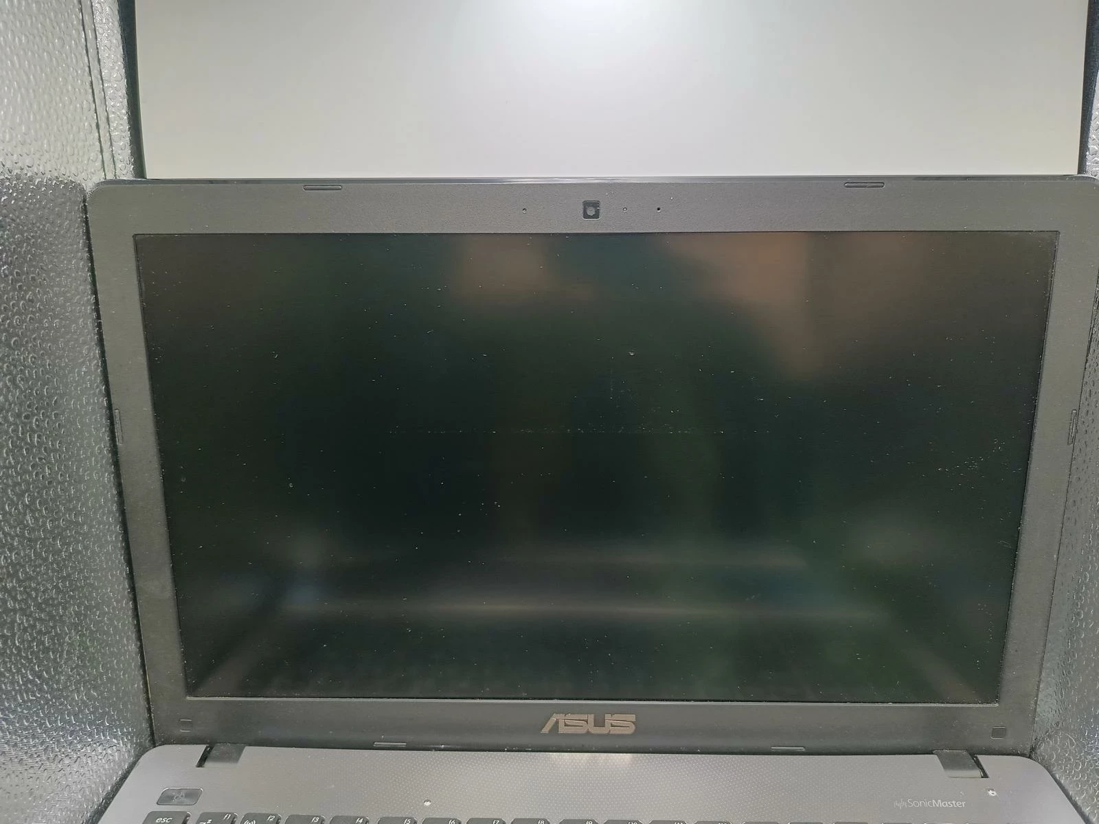 laptop-asus-x550j-i7-4720hq-12gb-gtx-950m-ssd-1tb-uszkodzona-matryca-kod-producenta-x550j