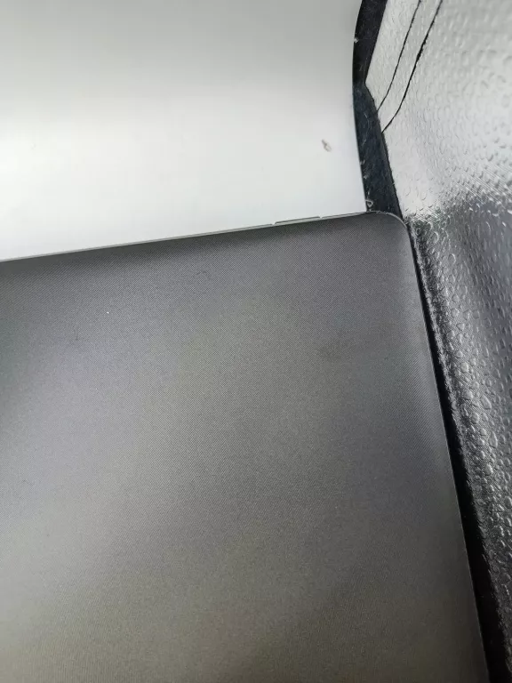 laptop-asus-x550j-i7-4720hq-12gb-gtx-950m-ssd-1tb-uszkodzona-matryca-seria-procesora-4366-10