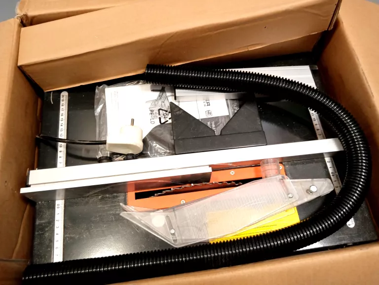 ukosnica-pila-stolowa-dexter-power-1300w-stan-uzywany